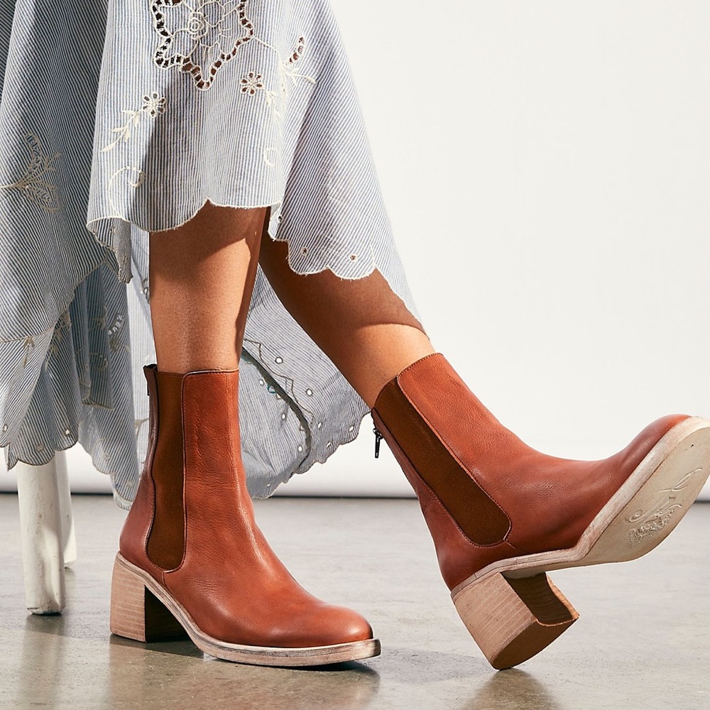 Essential Chelsea Boot